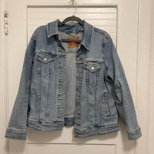 Levi’s Women’s Premium Original Trucker Jacket - 1X